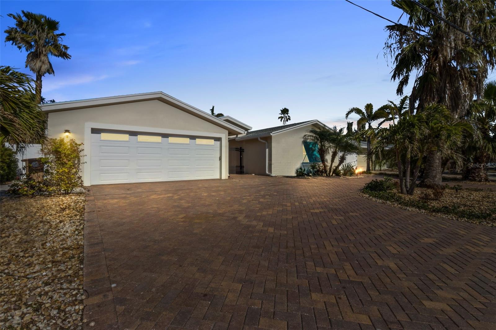 602 FLAMINGO DR, MADEIRA BEACH, FL, 33708