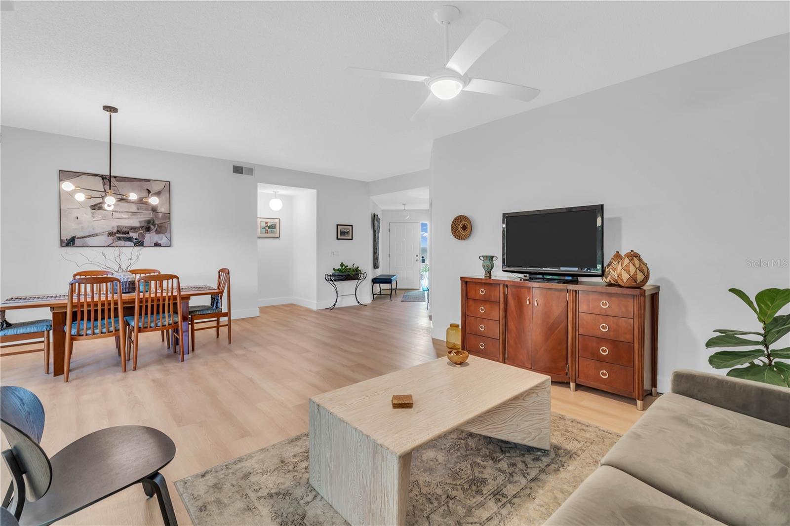 1720 STARLING DR #103, SARASOTA, FL, 34231