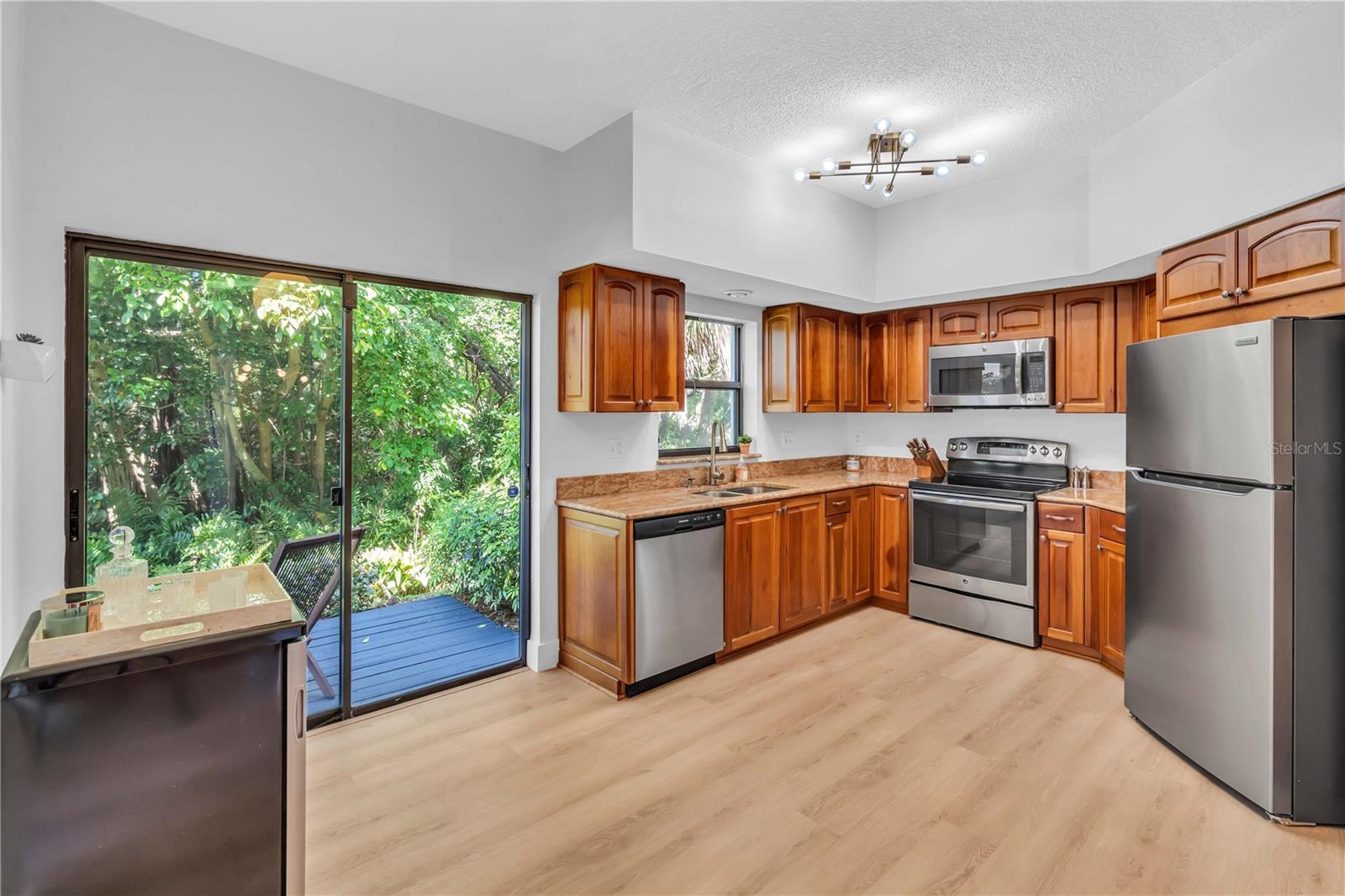 1720 STARLING DR #103, SARASOTA, FL, 34231