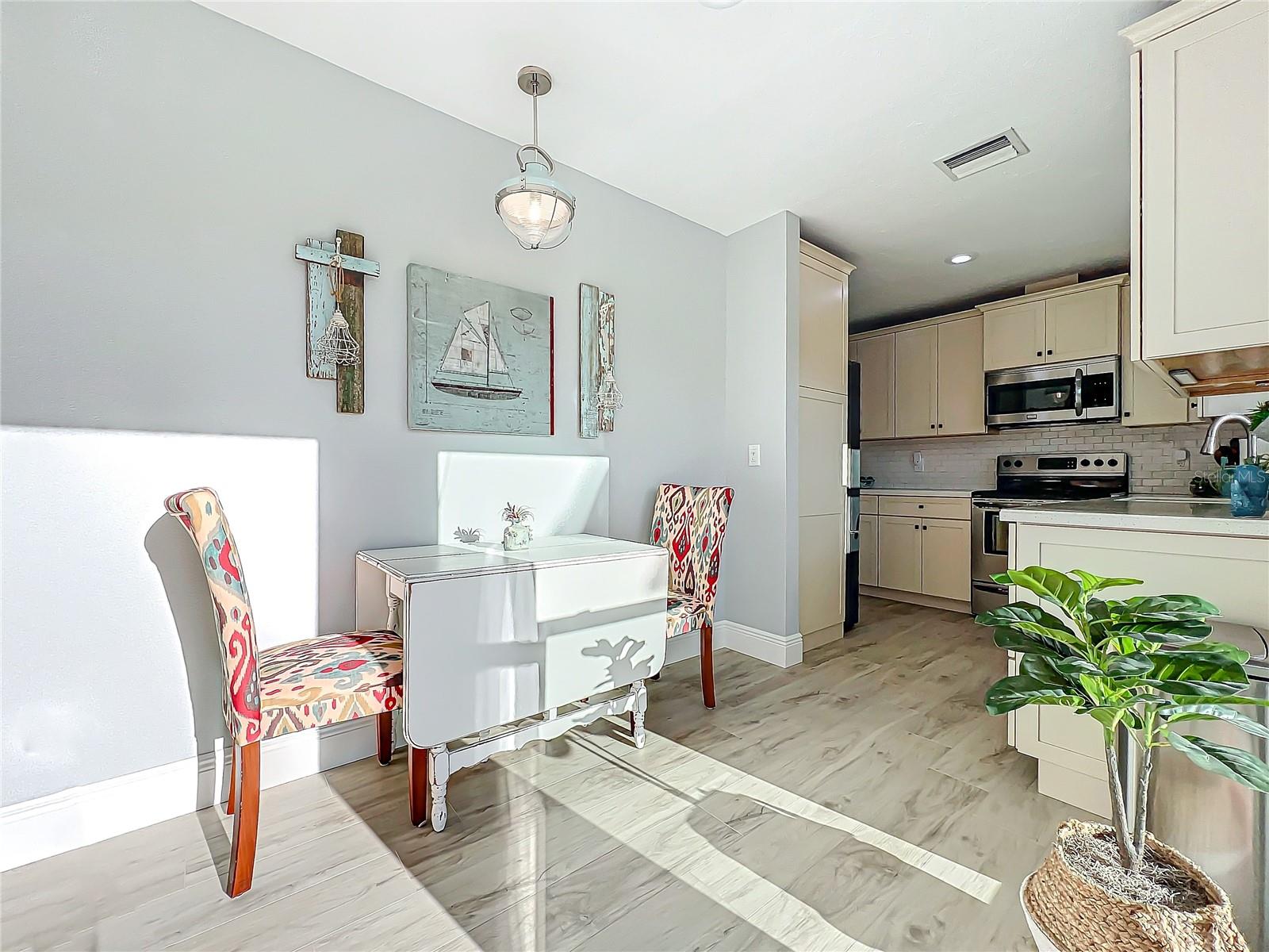 124 VILLA DR #124, OSPREY, FL, 34229