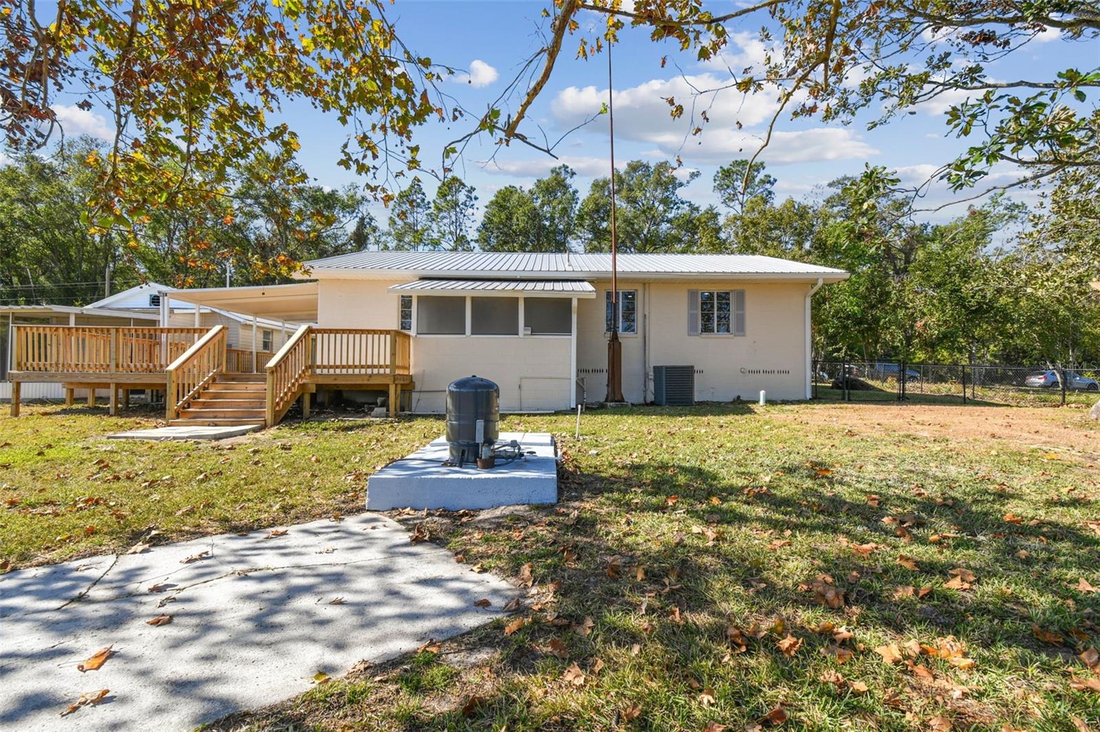 12424 SMITH RD, DADE CITY, FL, 33525