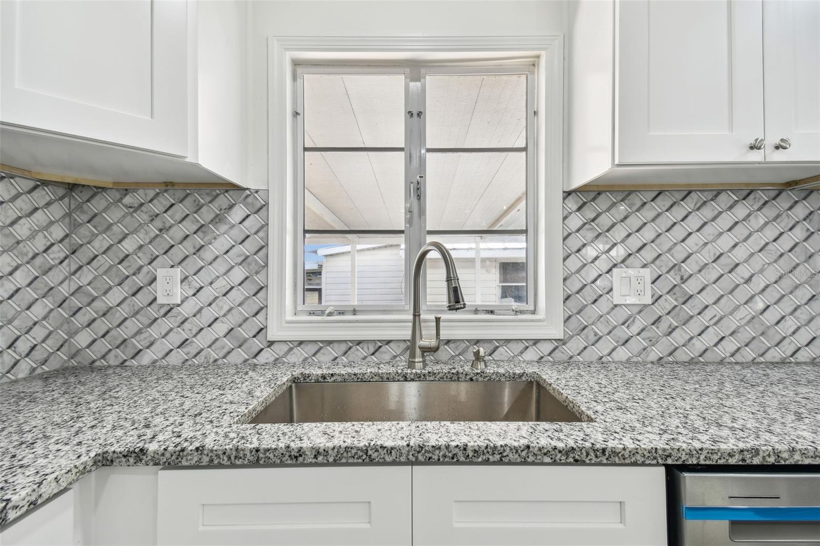 12424 SMITH RD, DADE CITY, FL, 33525