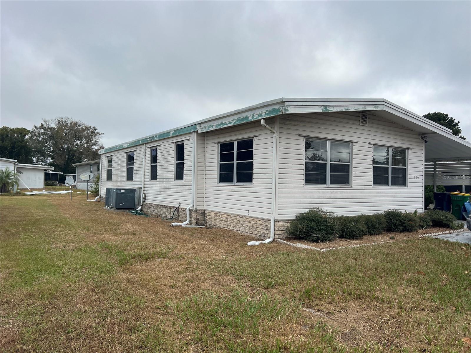 1016 BELMONT CIR, TAVARES, FL, 32778