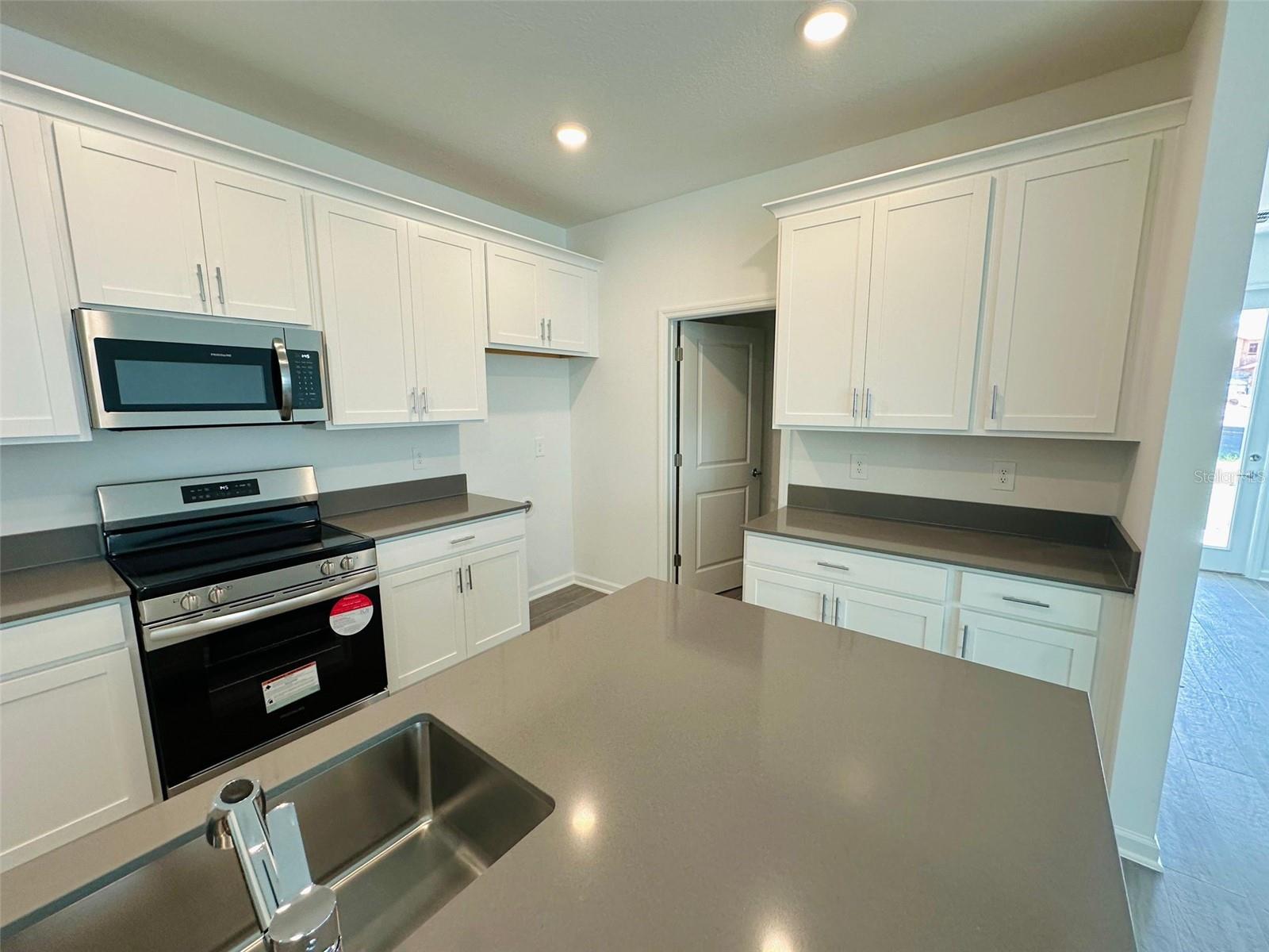 2665 ARMSTRONG AVE, CLERMONT, FL, 34714