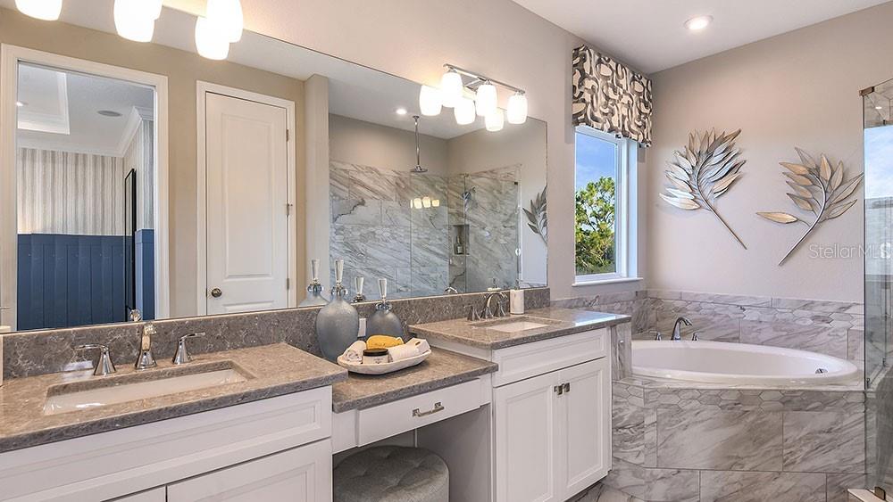 2058 LONGLINER LOOP, WESLEY CHAPEL, FL, 33543