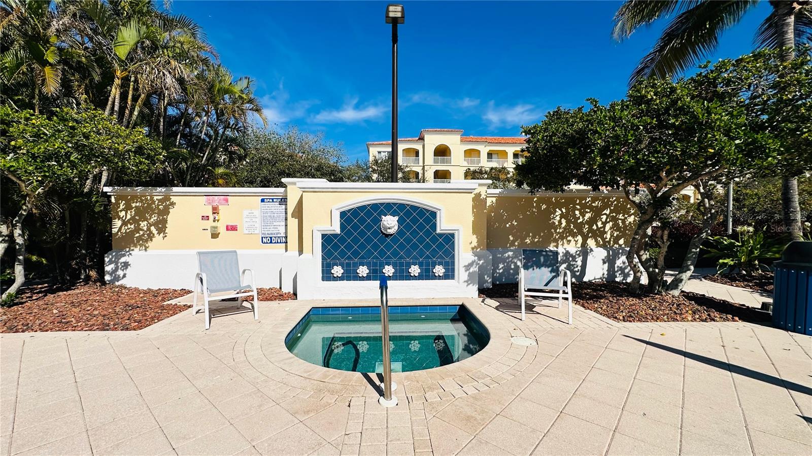 27 HARBOUR ISLE DR W #205, FORT PIERCE, FL, 34949