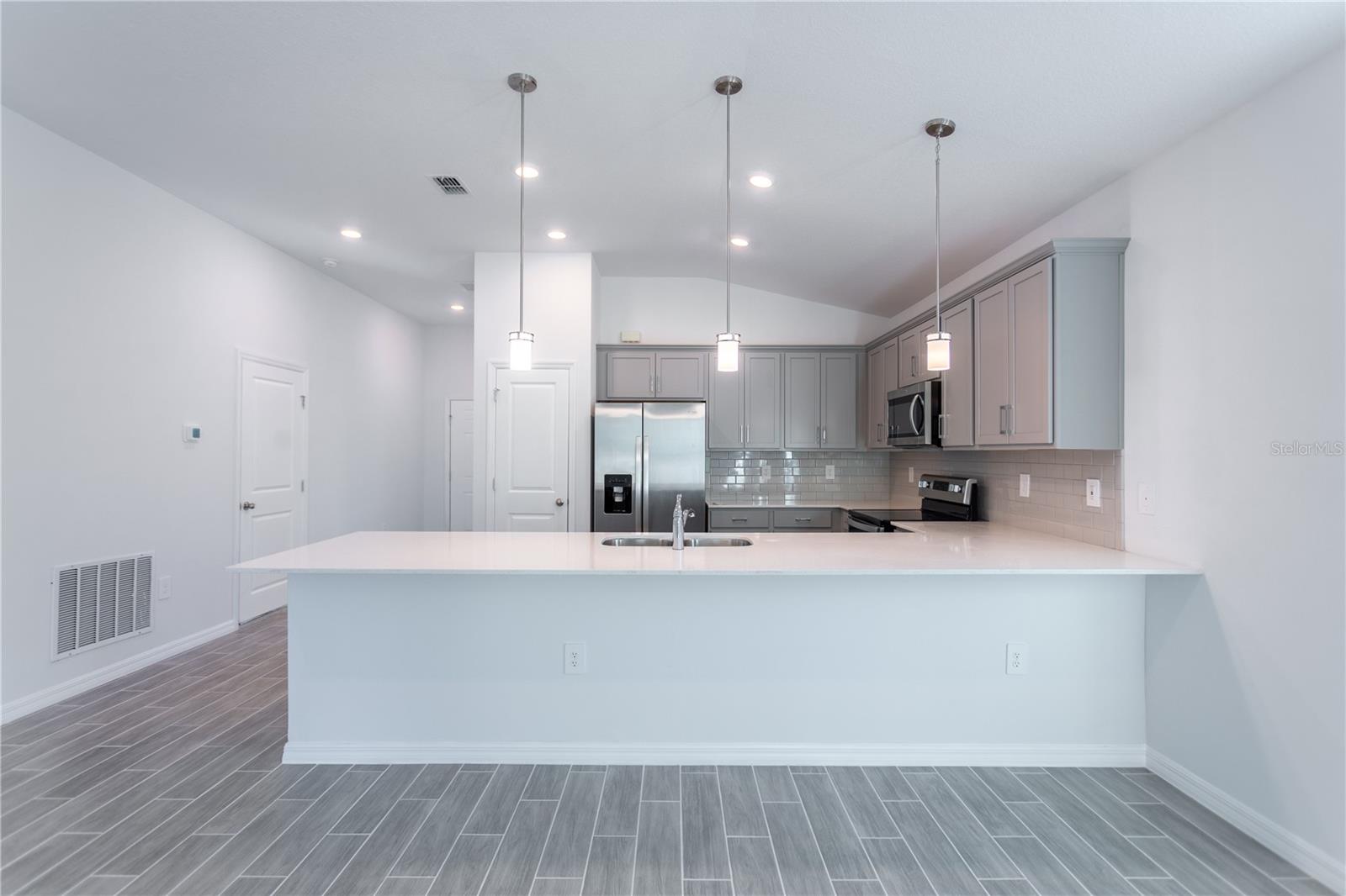 20118 QUESADA AVE, PORT CHARLOTTE, FL, 33952