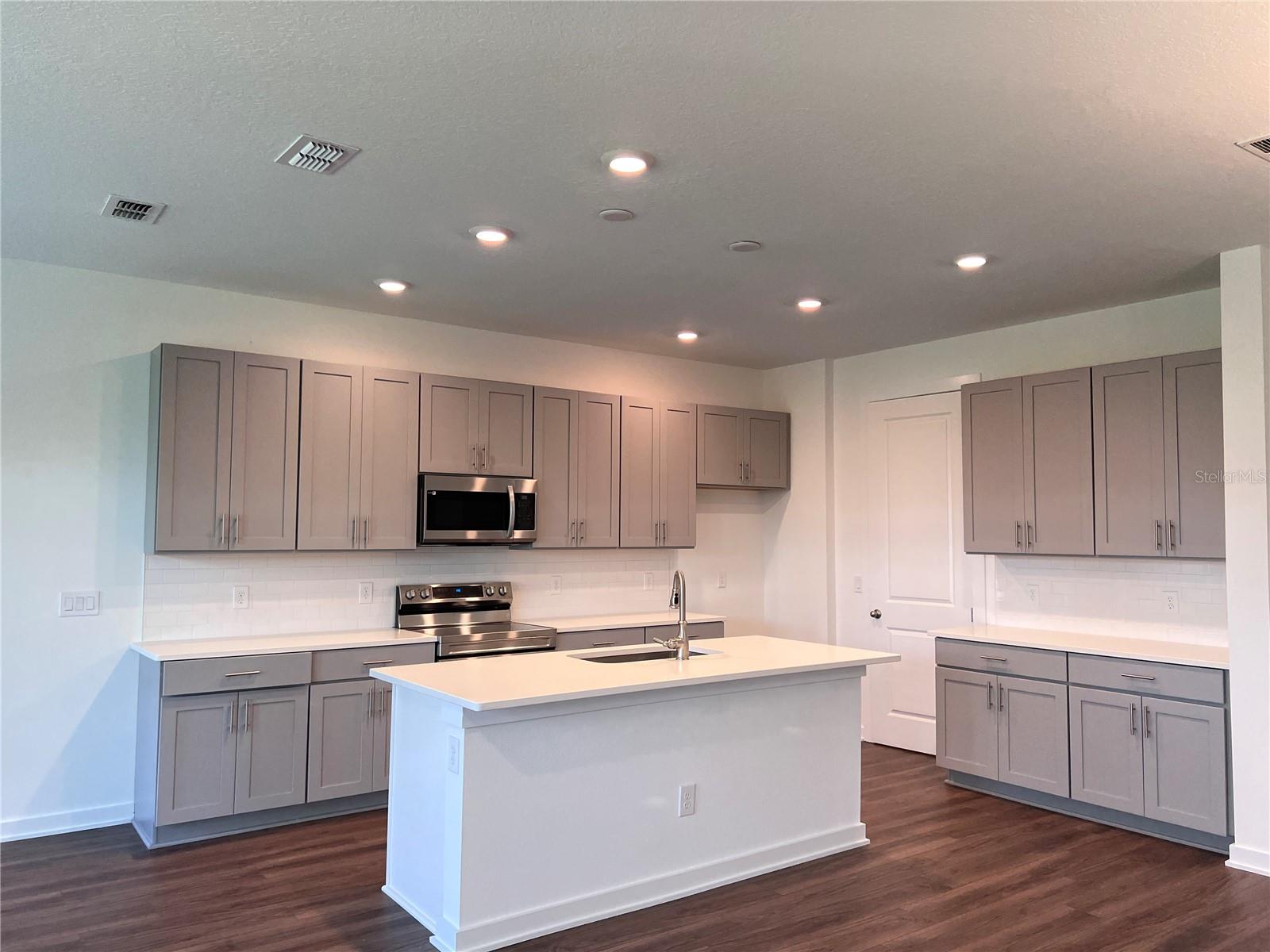1767 SANIBEL DR, DAVENPORT, FL, 33896
