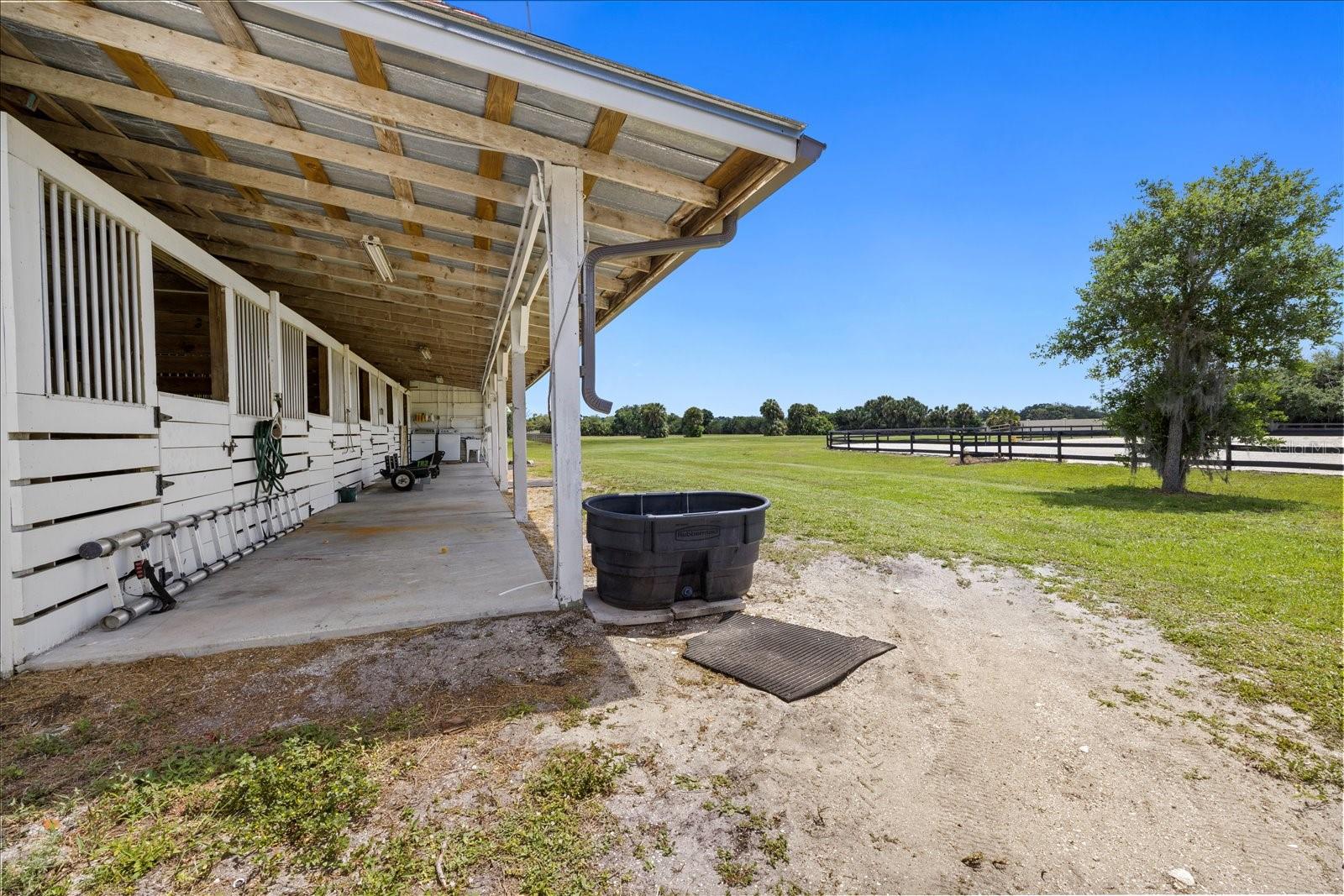 806 N JACKSON RD, VENICE, FL, 34292