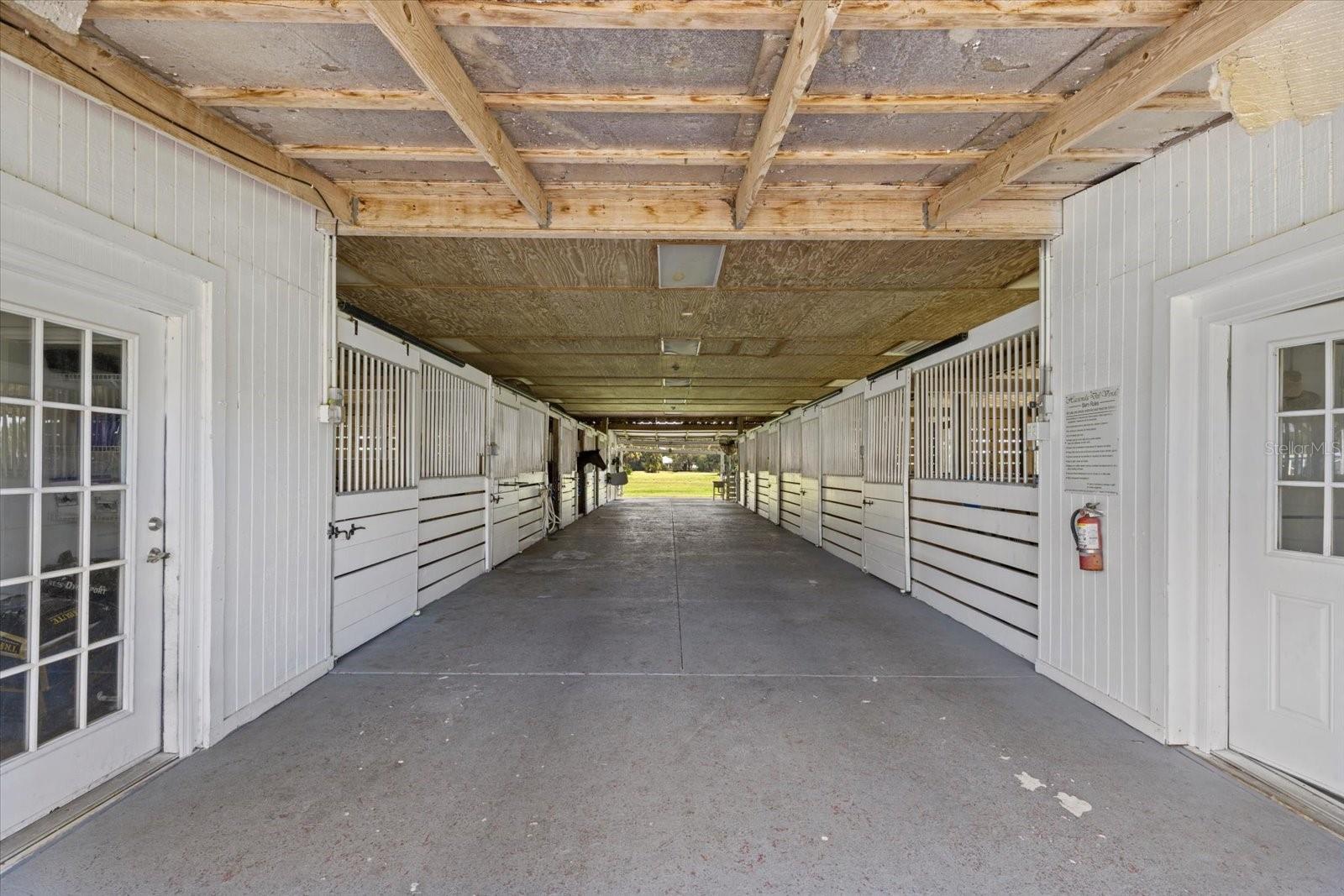 806 N JACKSON RD, VENICE, FL, 34292
