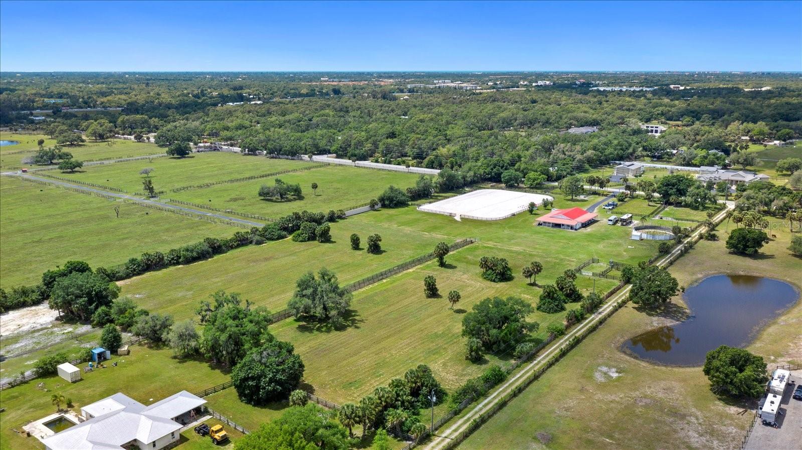 806 N JACKSON RD, VENICE, FL, 34292