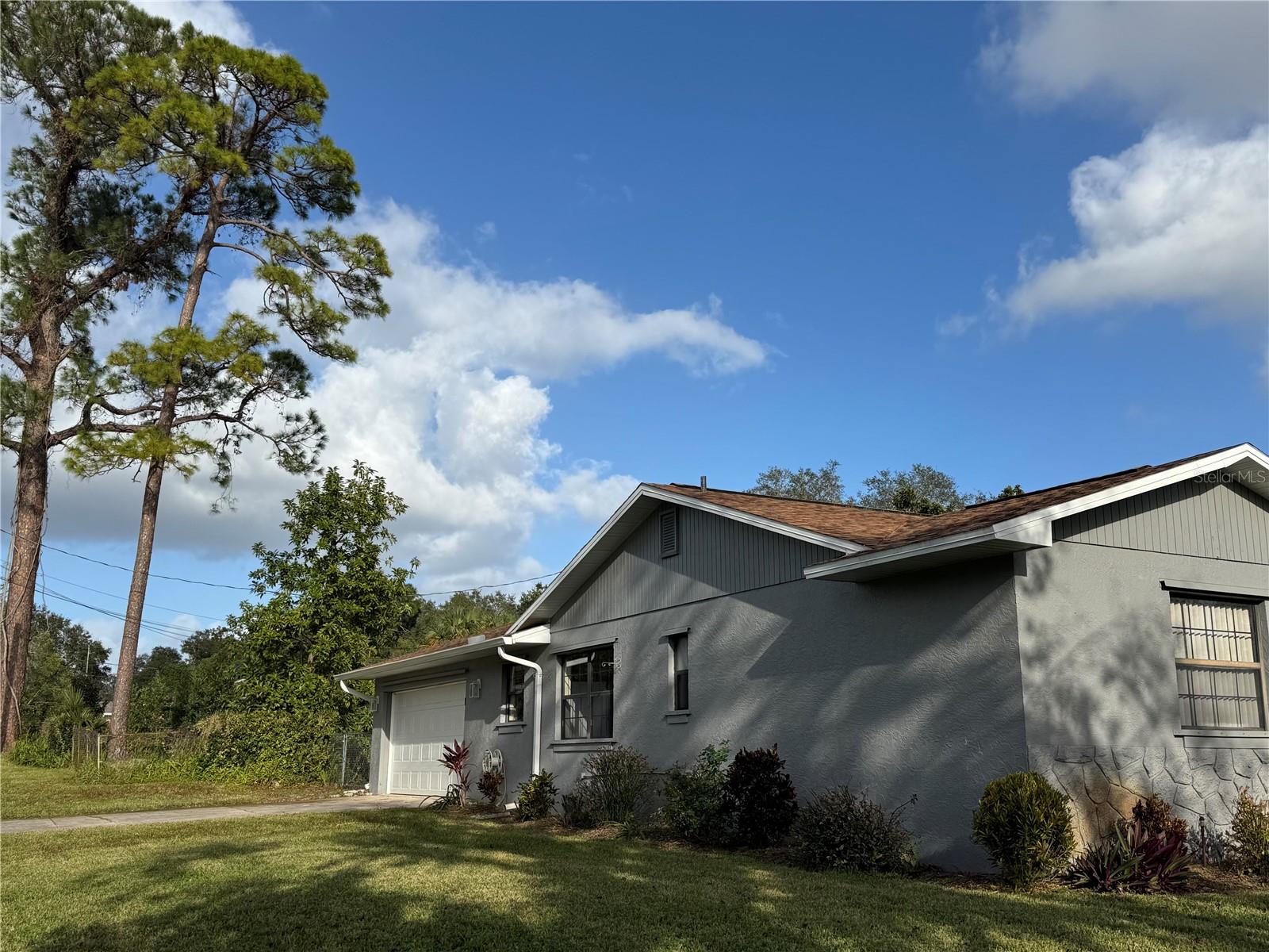 266 E CONSTANCE RD, DEBARY, FL, 32713