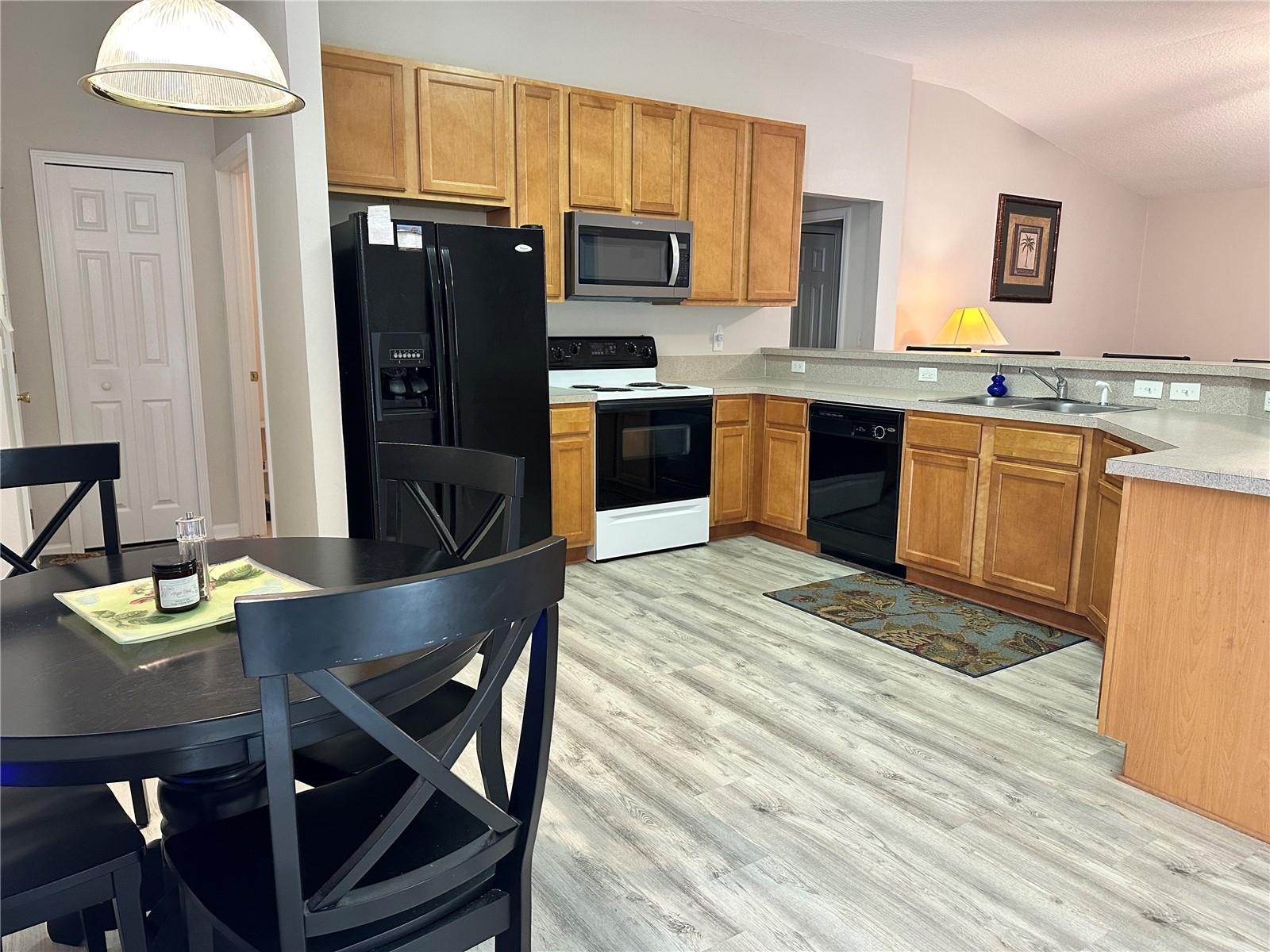 4 RIVIERA ESTATES DR, PALM COAST, FL, 32164