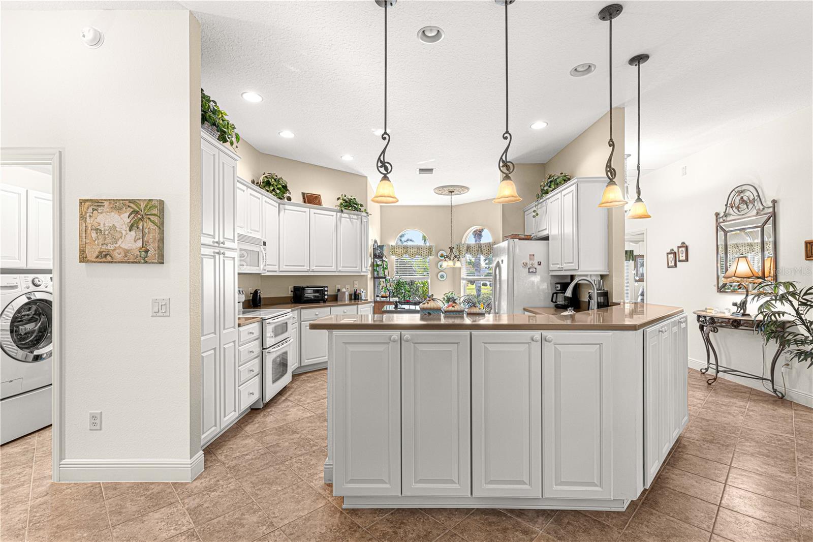 1039 POWDERVILLE PL, THE VILLAGES, FL, 32162