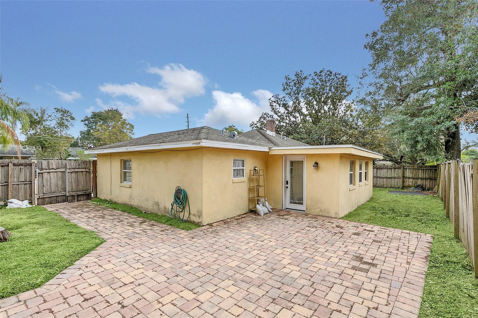 610 LITCHFIELD WAY, ORLANDO, FL, 32803