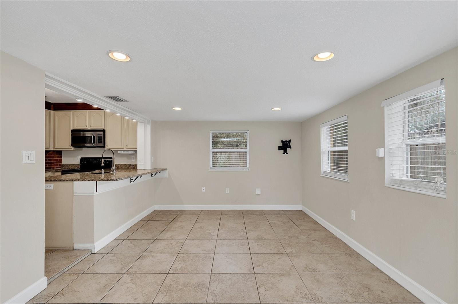 610 LITCHFIELD WAY, ORLANDO, FL, 32803