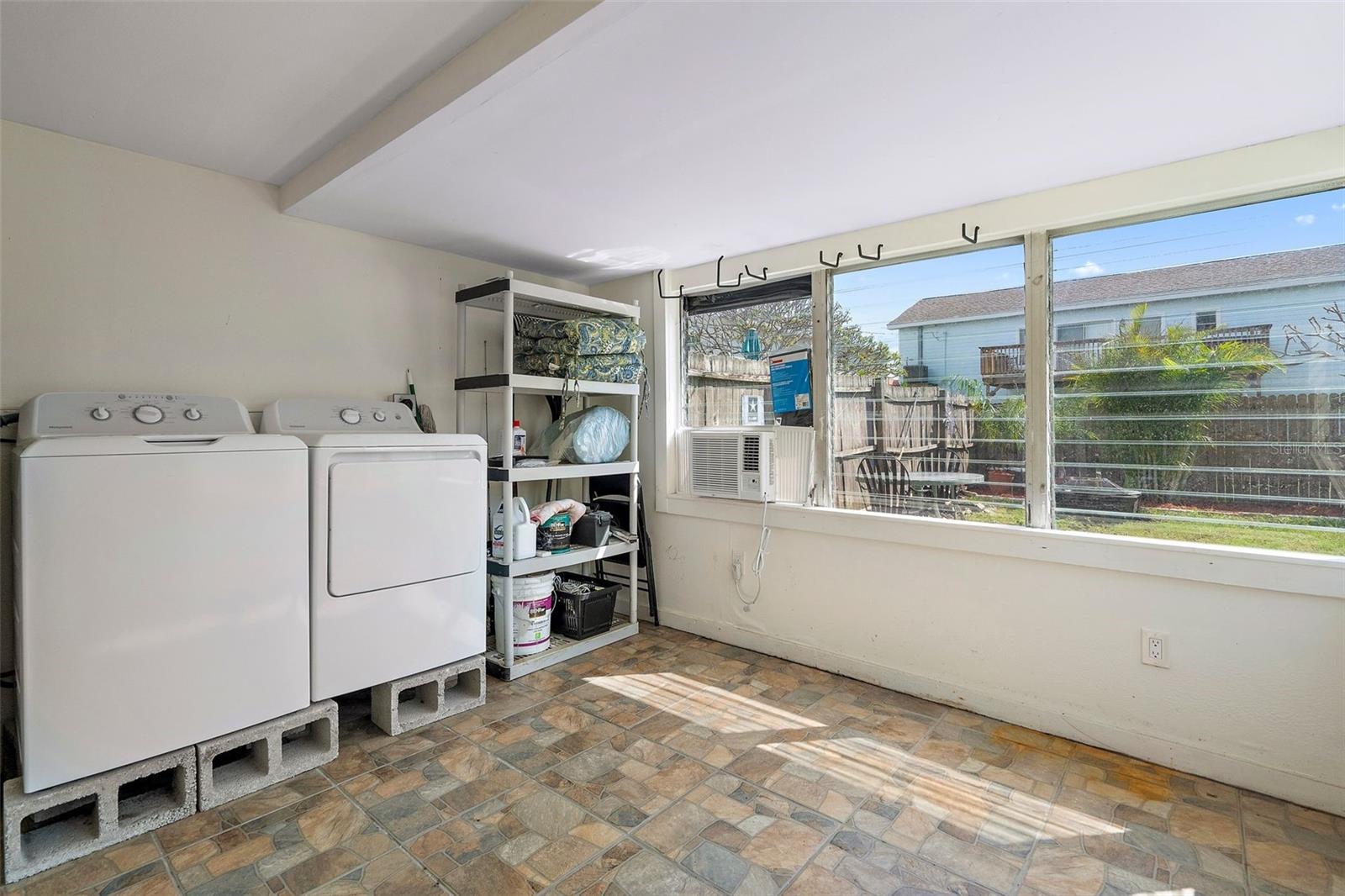 14050 MIRAMAR AVE, MADEIRA BEACH, FL, 33708