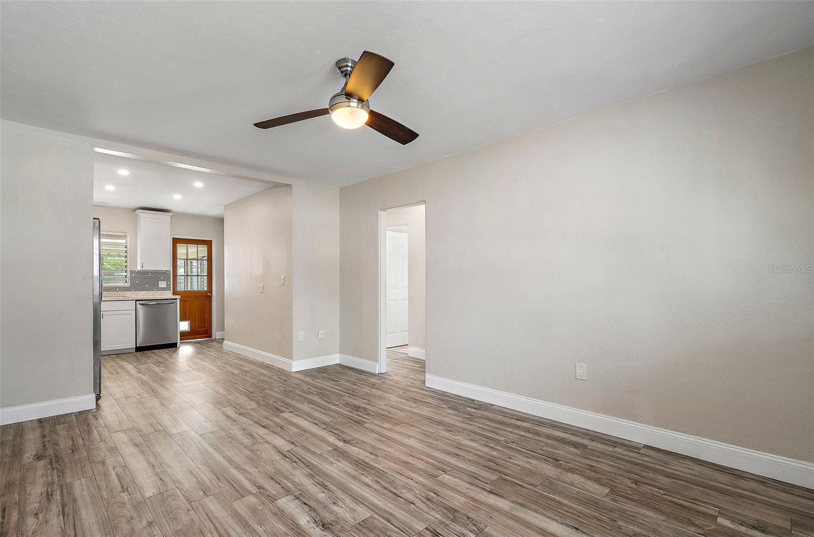 14050 MIRAMAR AVE, MADEIRA BEACH, FL, 33708