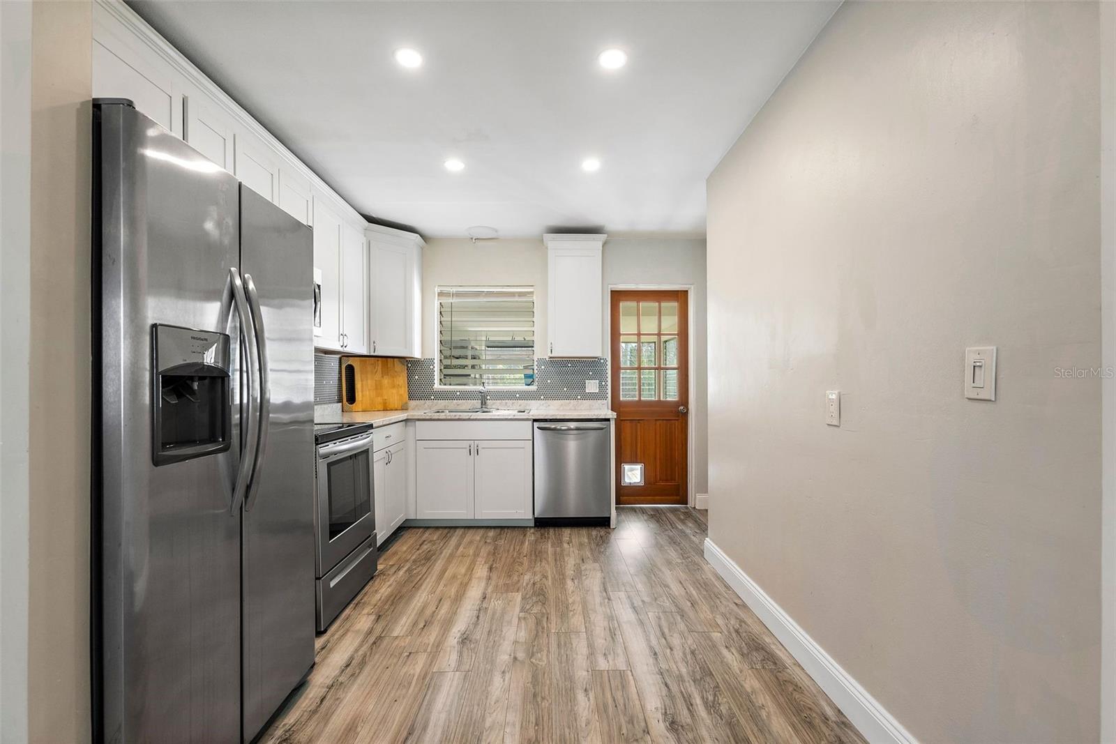 14050 MIRAMAR AVE, MADEIRA BEACH, FL, 33708