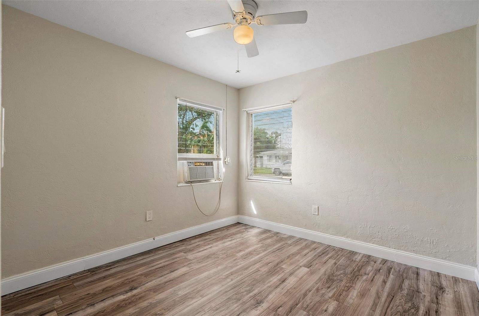 14050 MIRAMAR AVE, MADEIRA BEACH, FL, 33708