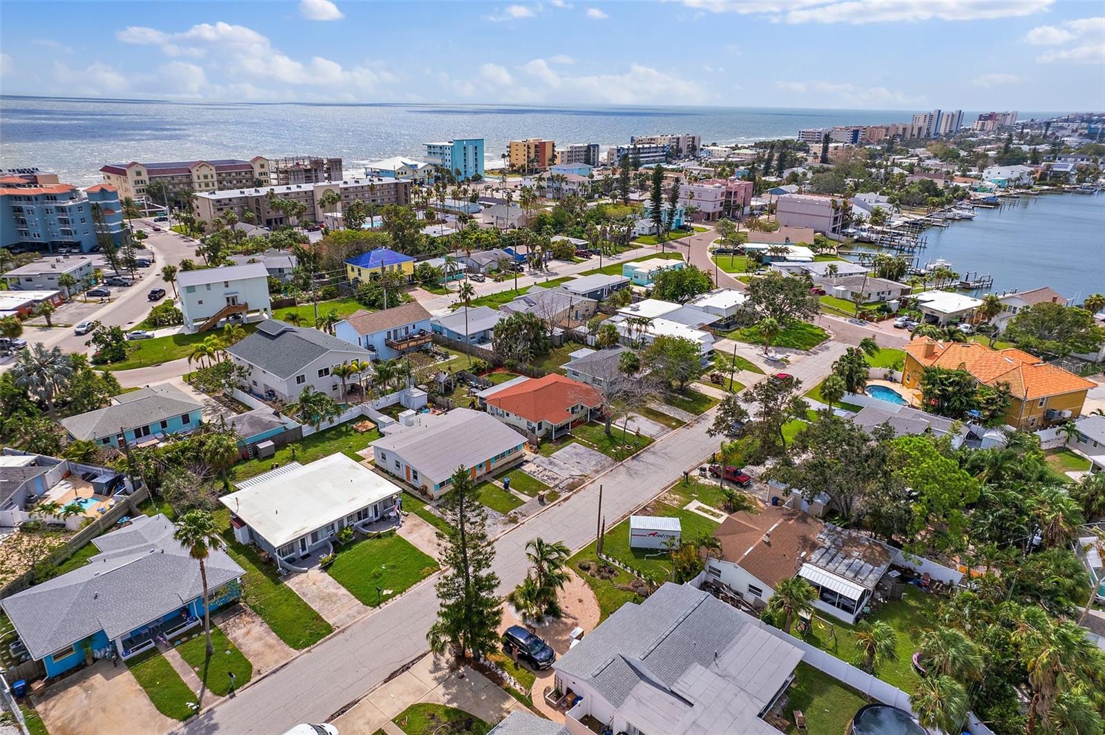 14050 MIRAMAR AVE, MADEIRA BEACH, FL, 33708