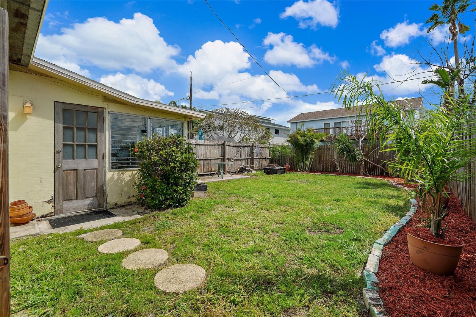 14050 MIRAMAR AVE, MADEIRA BEACH, FL, 33708
