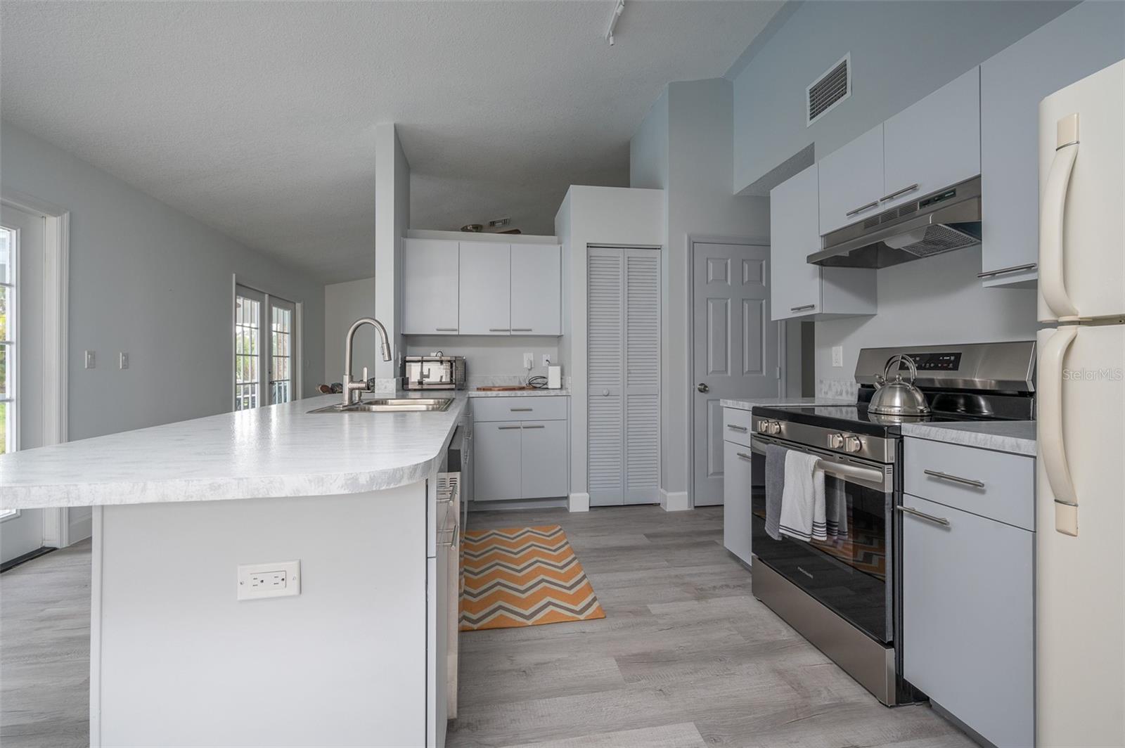 995 CLEARMONT ST, SEBASTIAN, FL, 32958