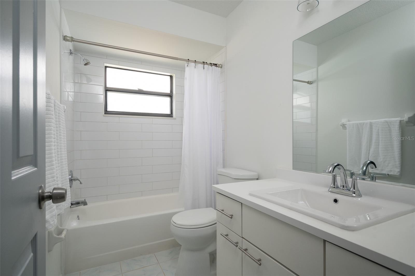 995 CLEARMONT ST, SEBASTIAN, FL, 32958