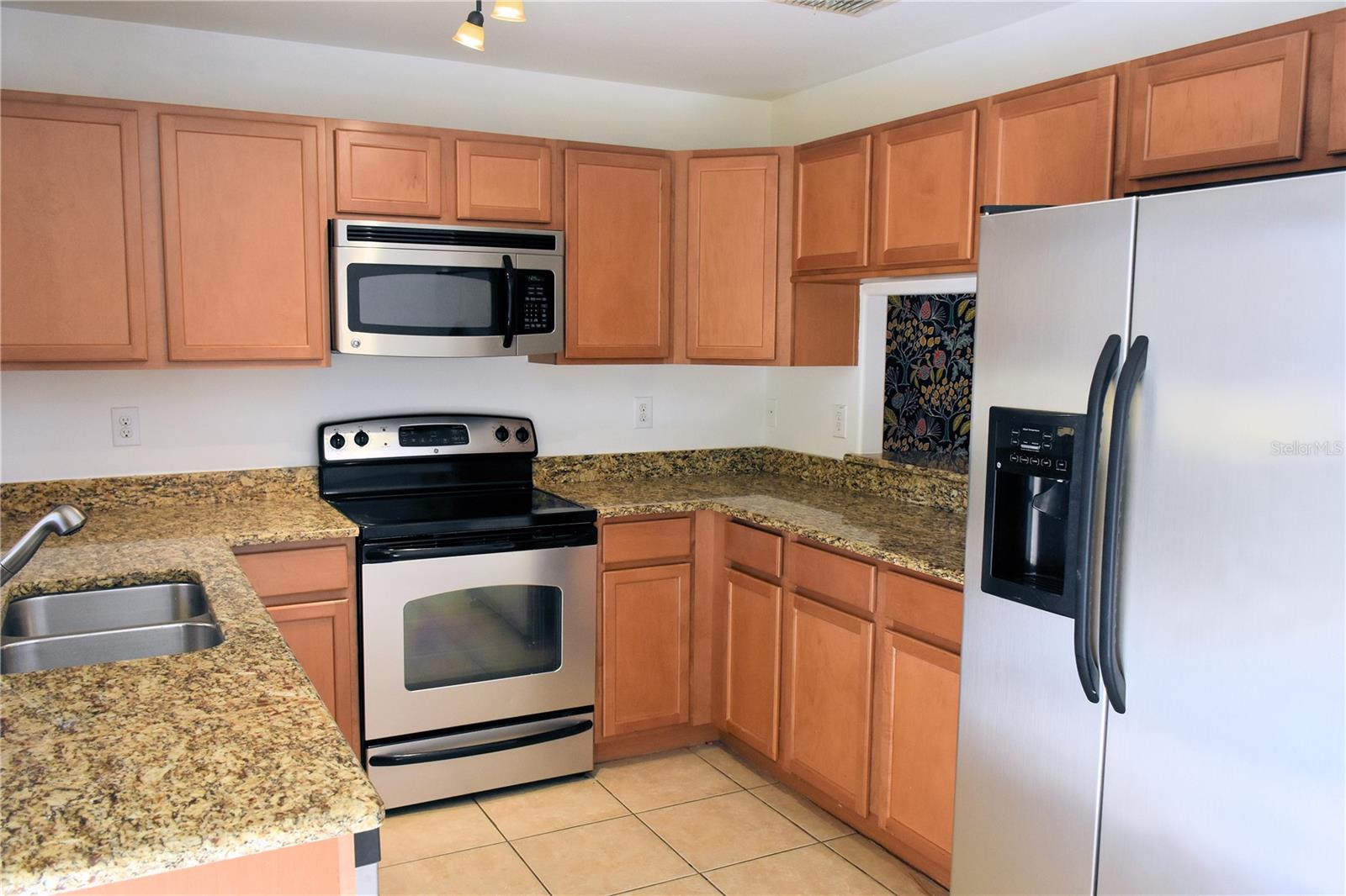 37670 AARALYN RD, ZEPHYRHILLS, FL, 33542