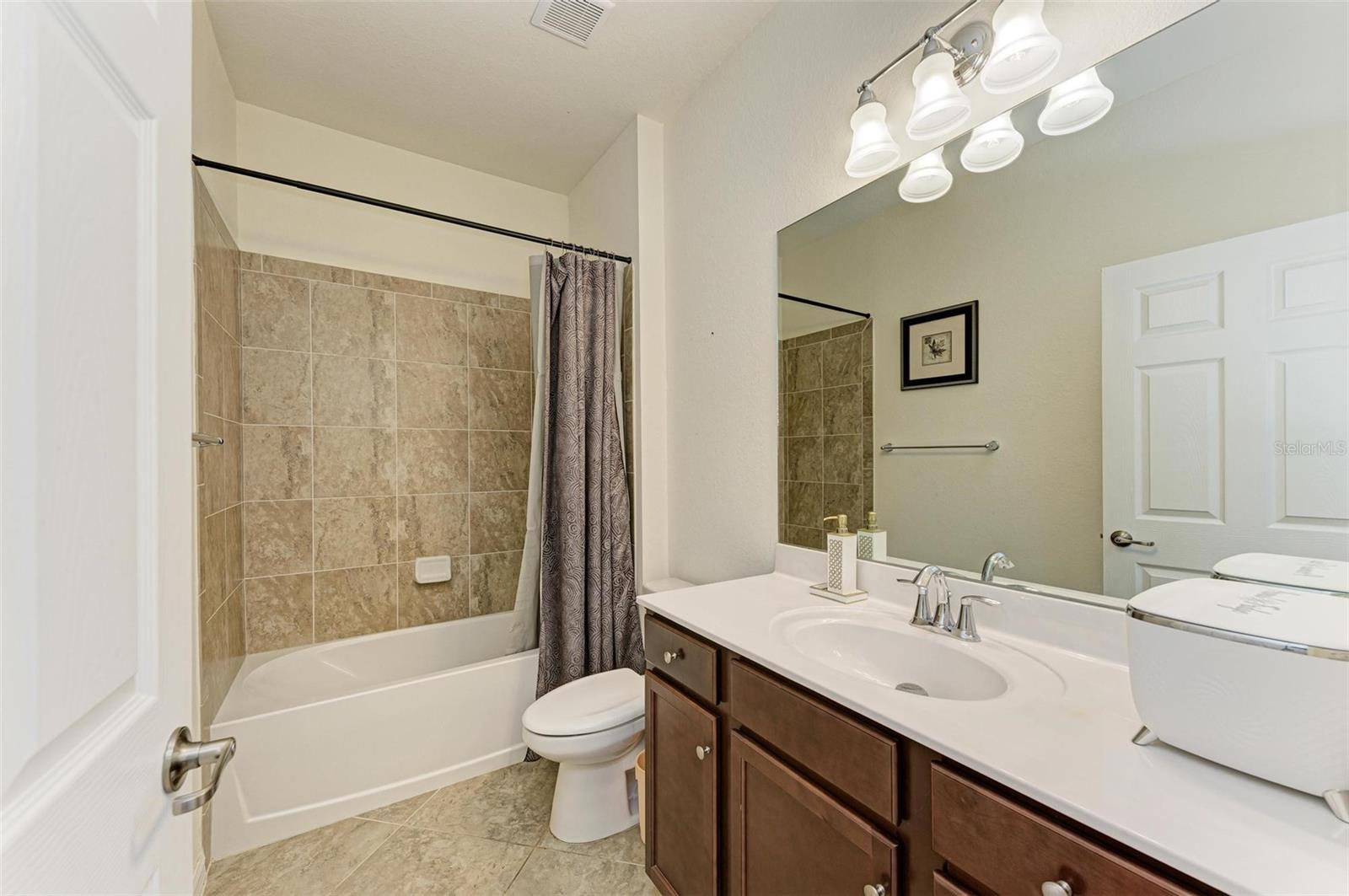 12115 AMICA LOOP, VENICE, FL, 34293