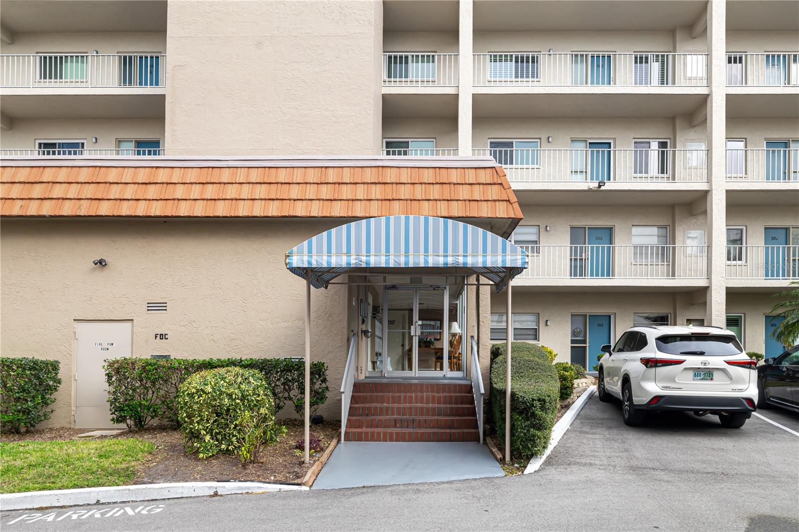 1650 1ST AVE W #302B, BRADENTON, FL, 34205