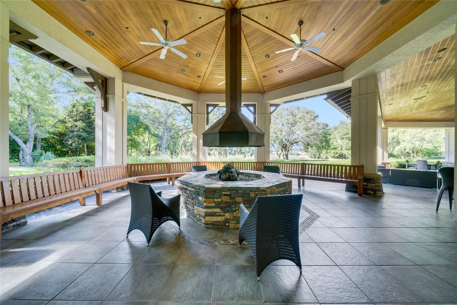 25629 HAWKS RUN LN, SORRENTO, FL, 32776