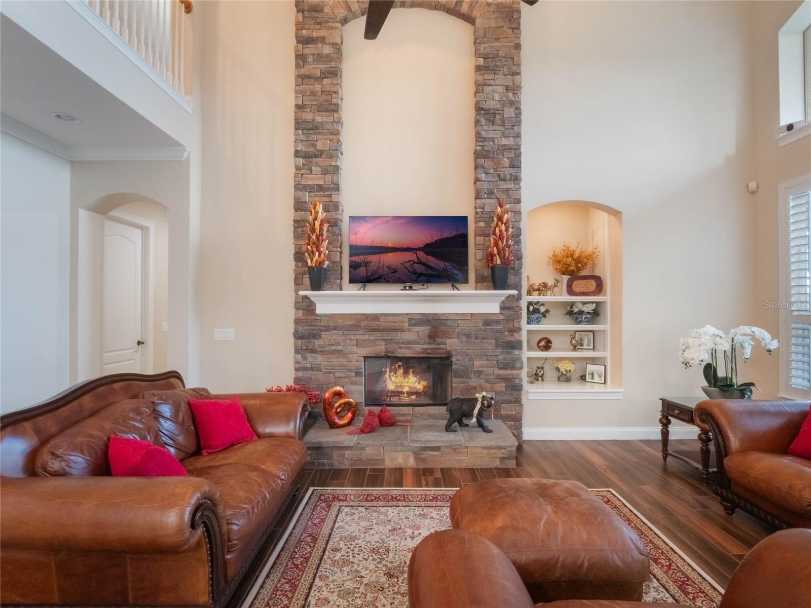 25629 HAWKS RUN LN, SORRENTO, FL, 32776