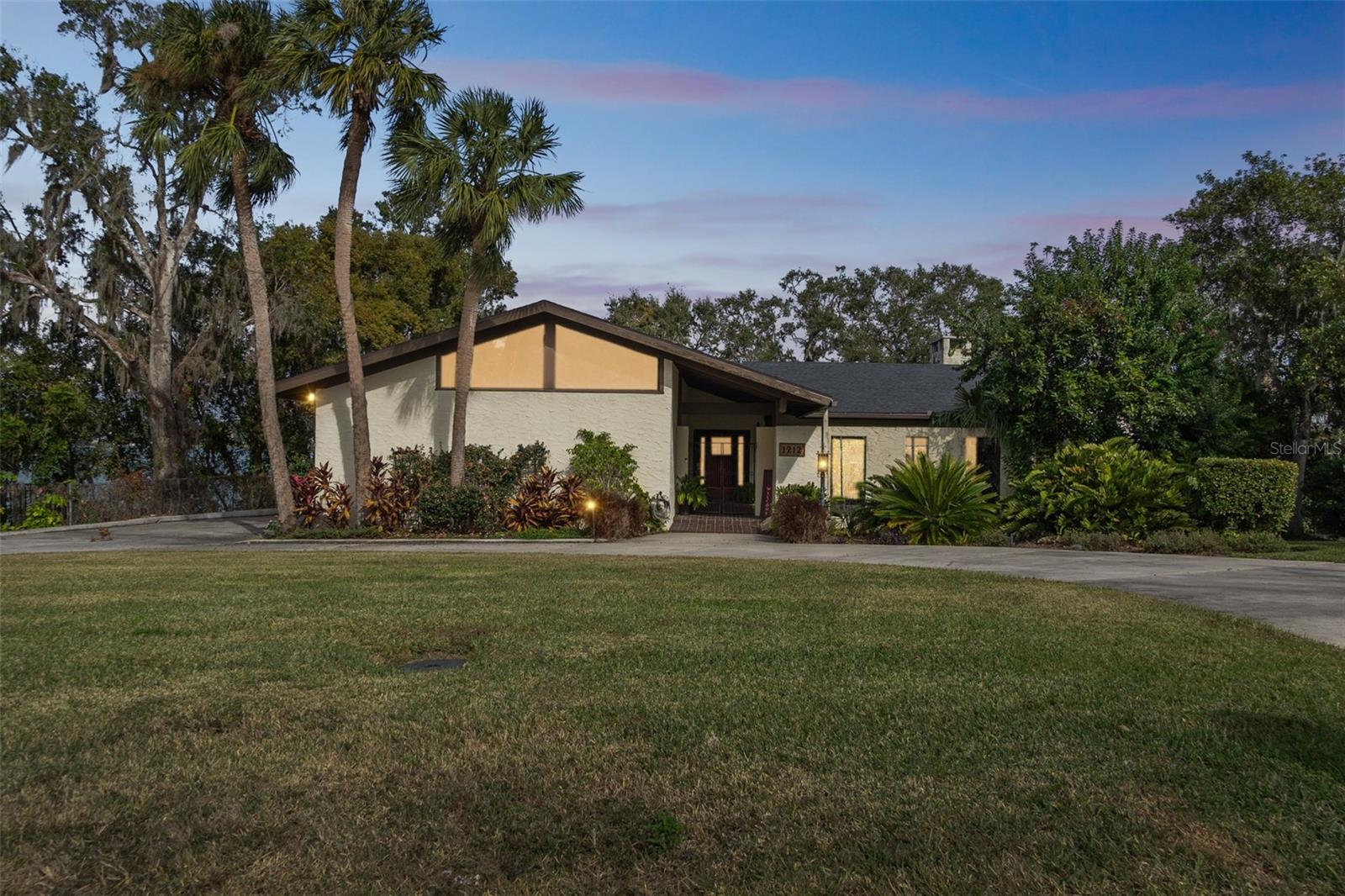 1212 LAKE POINT DR, LAKELAND, FL, 33813