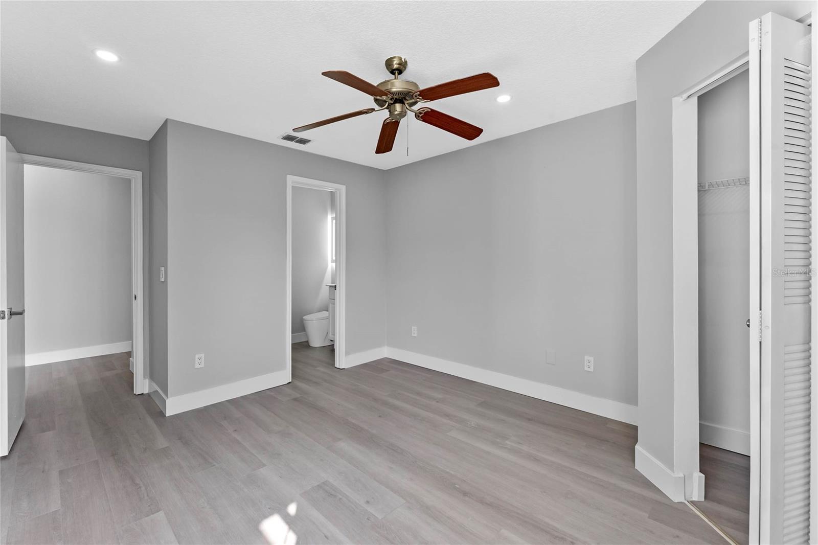 2516 GRASSY POINT DR #312, LAKE MARY, FL, 32746