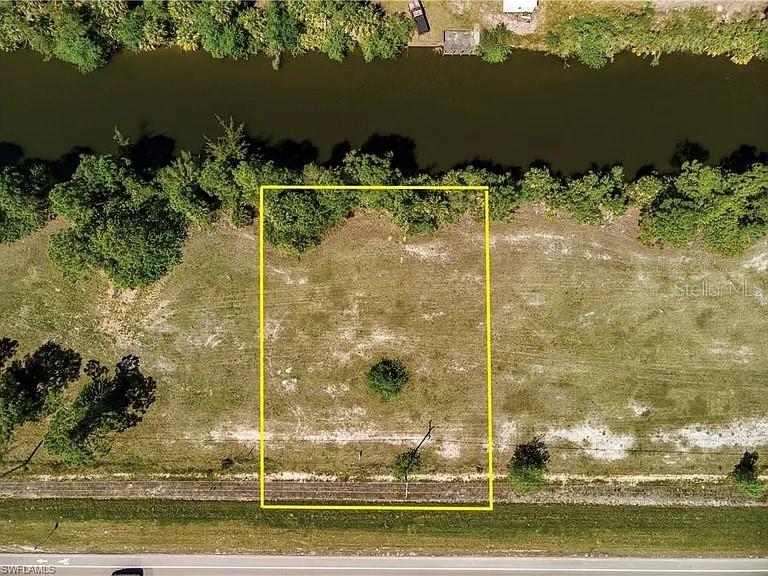 2316 BURNT STORE RD, CAPE CORAL, FL, 33993