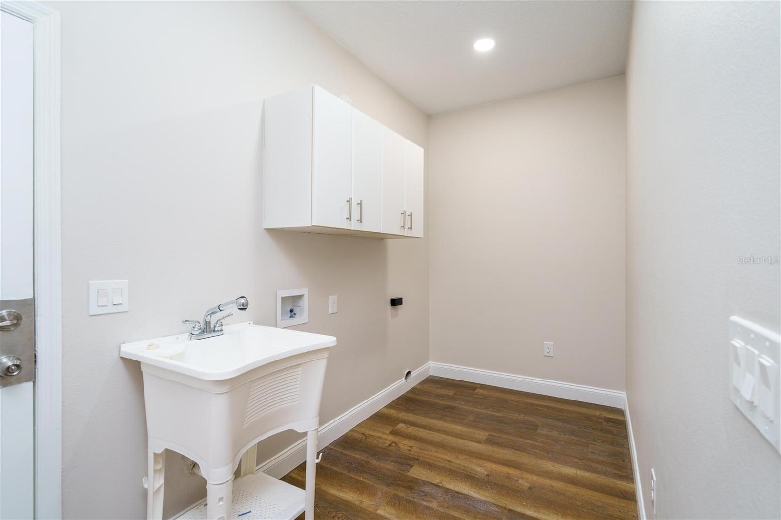 4942 SIMMONS RD, ORLANDO, FL, 32812