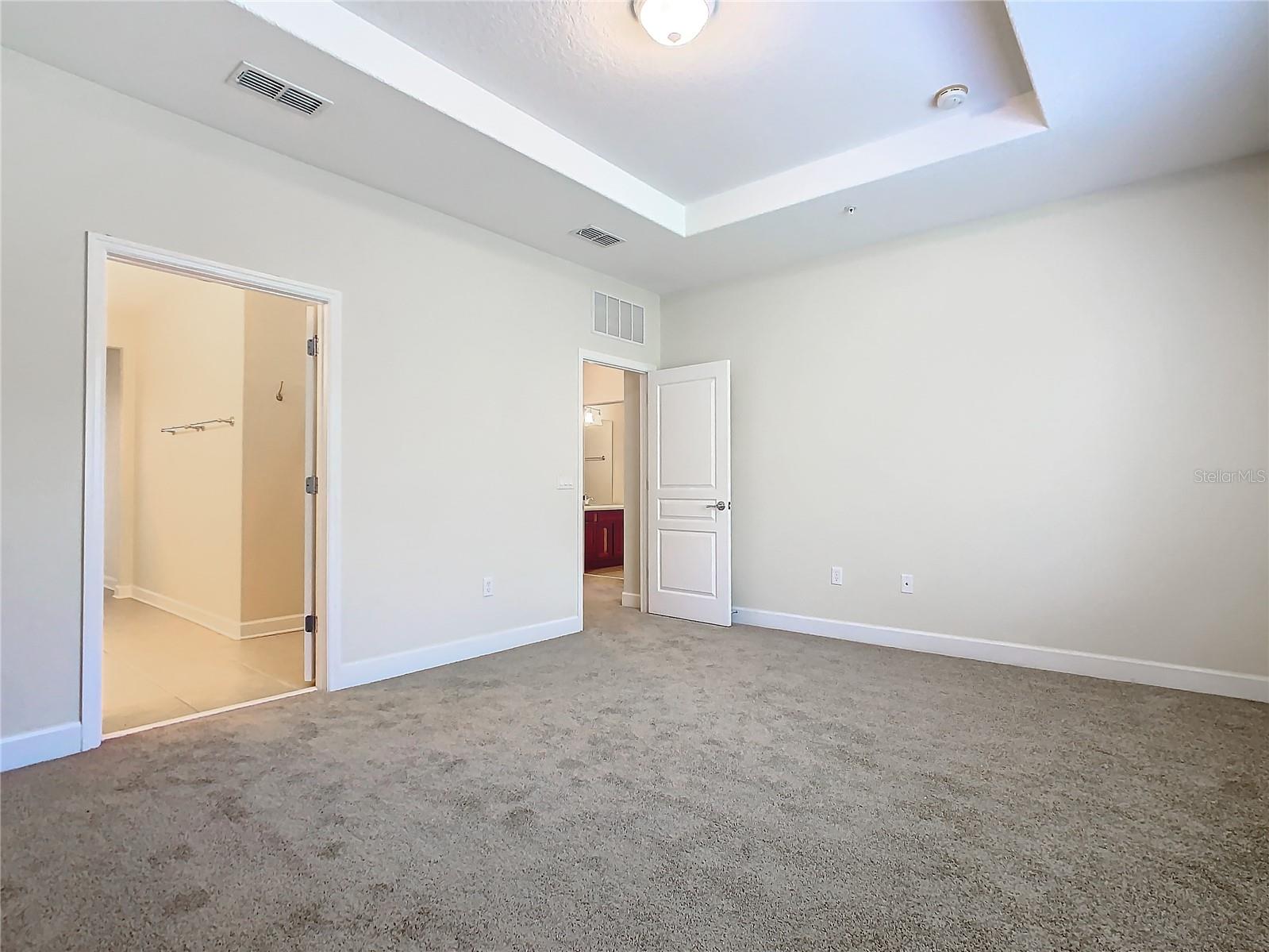 1300 GILFORD POINT LN #1300, DAVENPORT, FL, 33896
