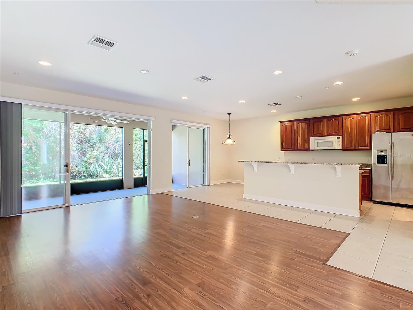 1300 GILFORD POINT LN #1300, DAVENPORT, FL, 33896