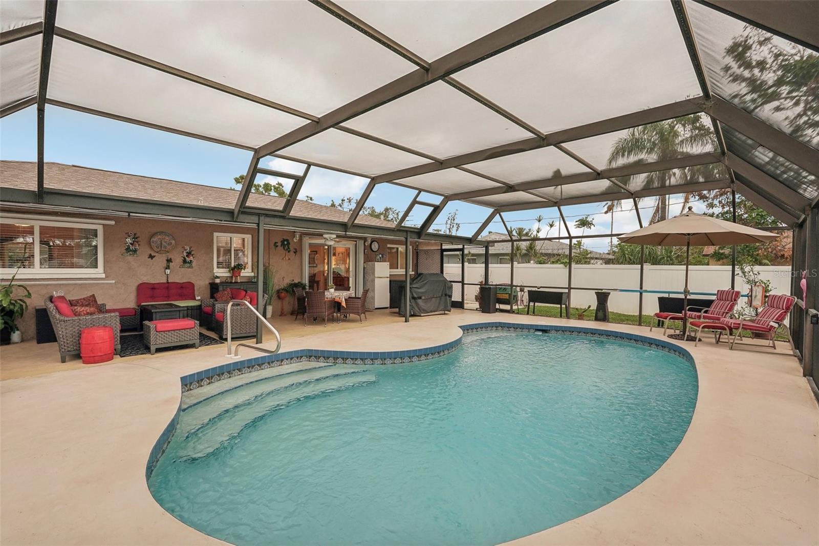 832 PINELAND AVE, VENICE, FL, 34285