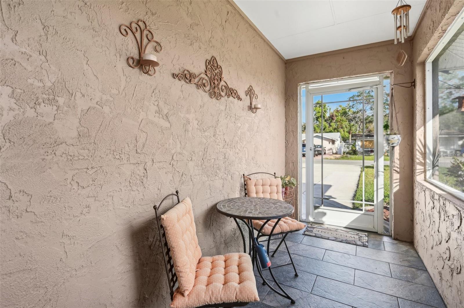 832 PINELAND AVE, VENICE, FL, 34285