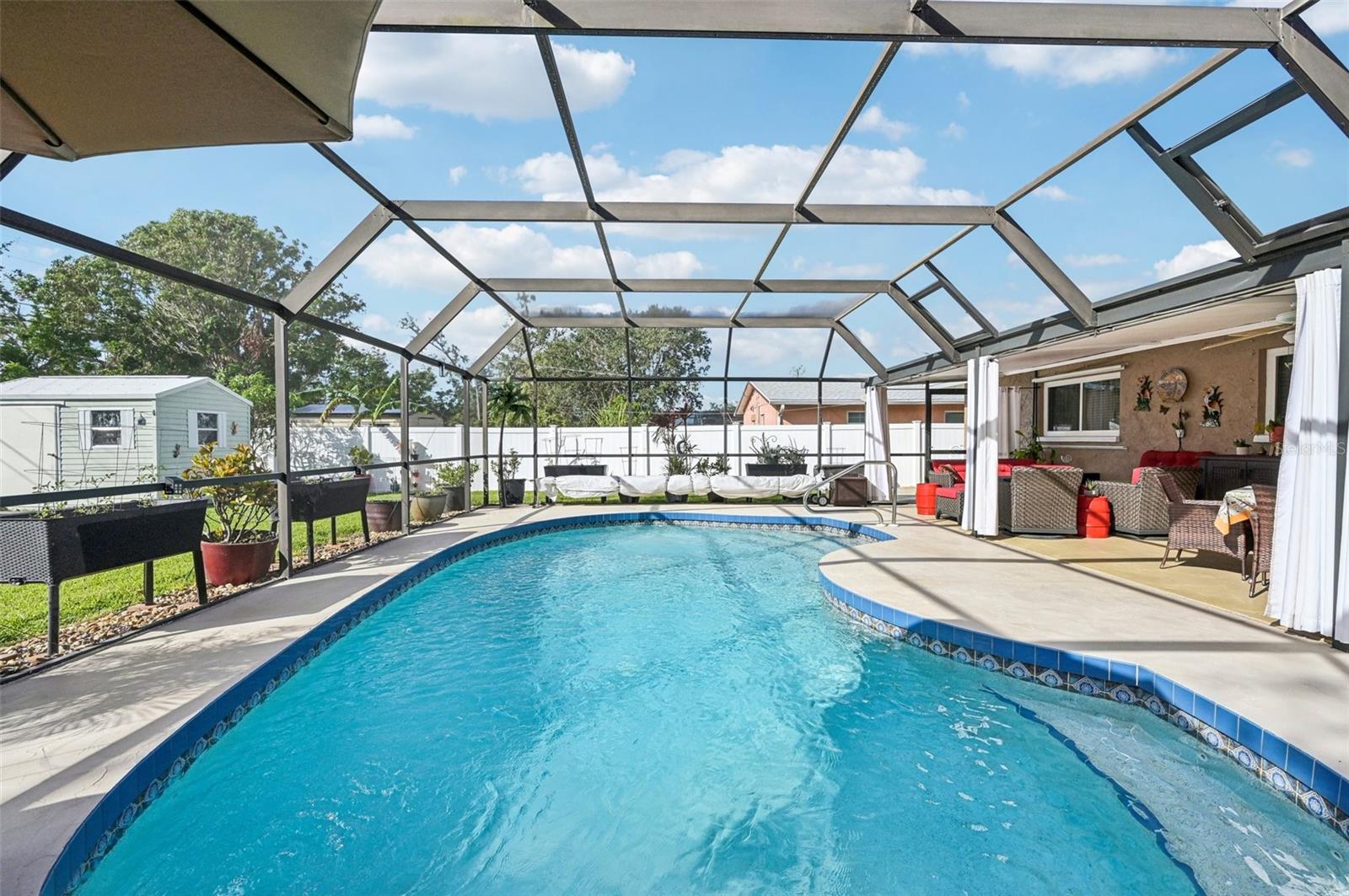 832 PINELAND AVE, VENICE, FL, 34285