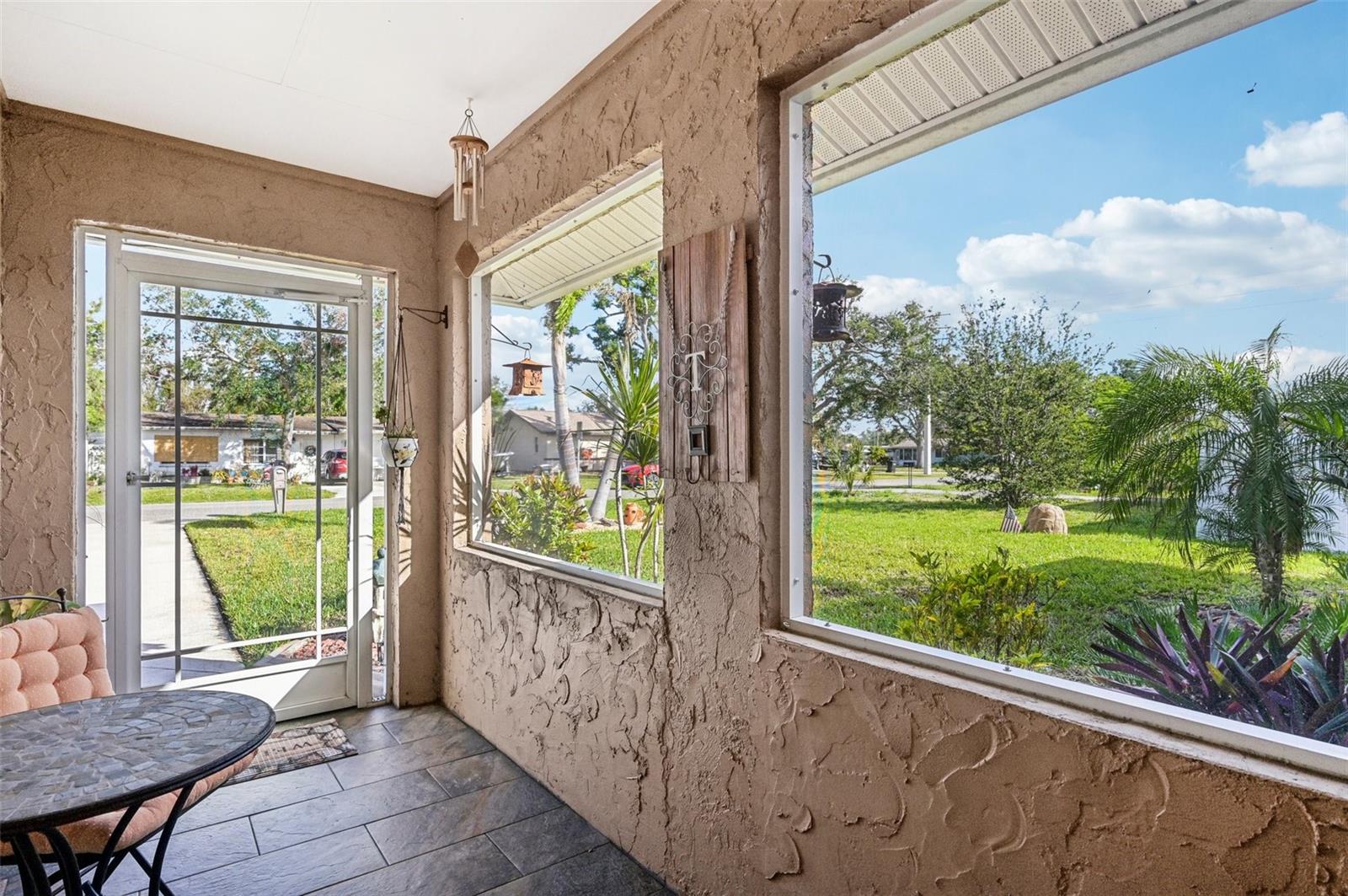 832 PINELAND AVE, VENICE, FL, 34285
