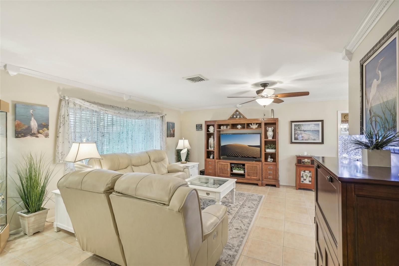 832 PINELAND AVE, VENICE, FL, 34285