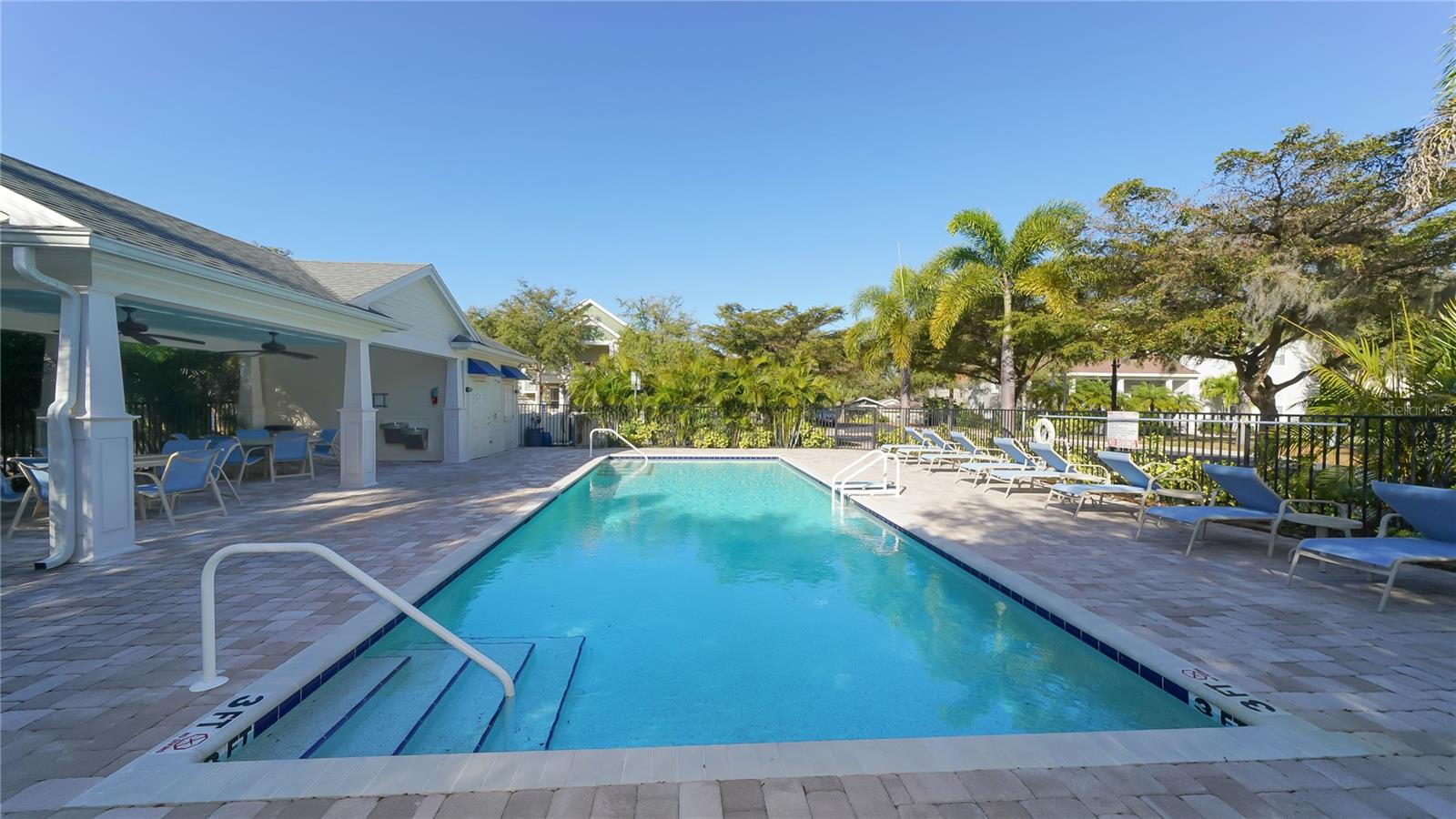 A4632075 Property Photo