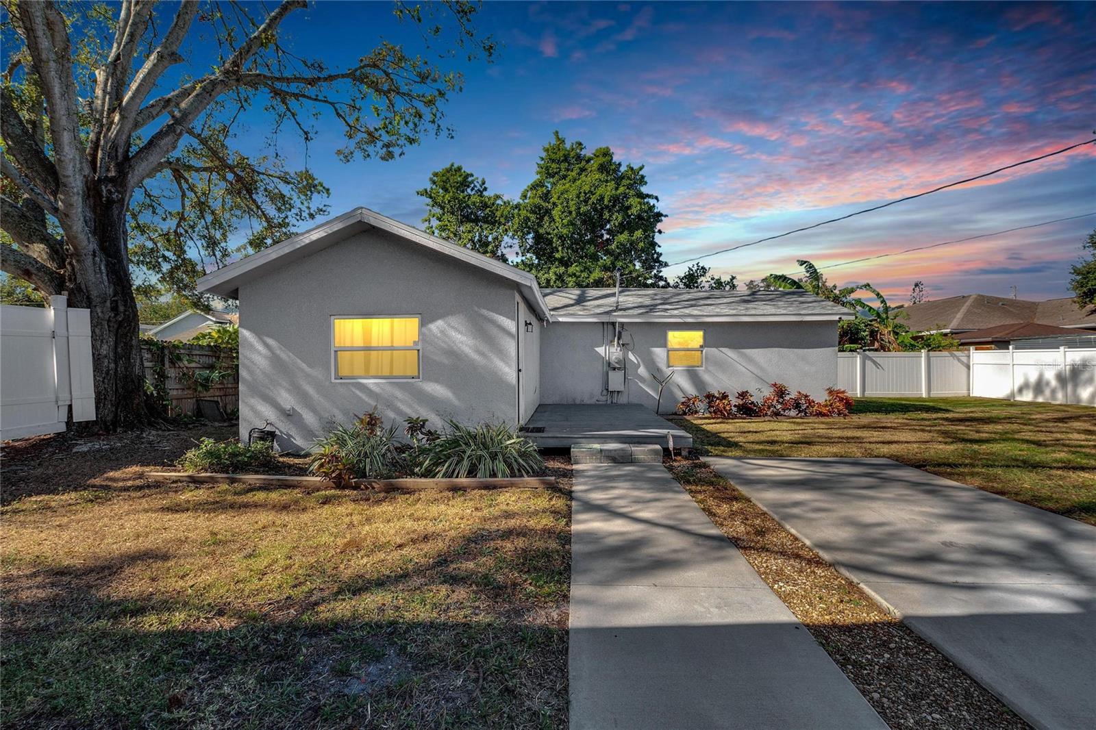 4978 71ST ST N, ST PETERSBURG, FL, 33709