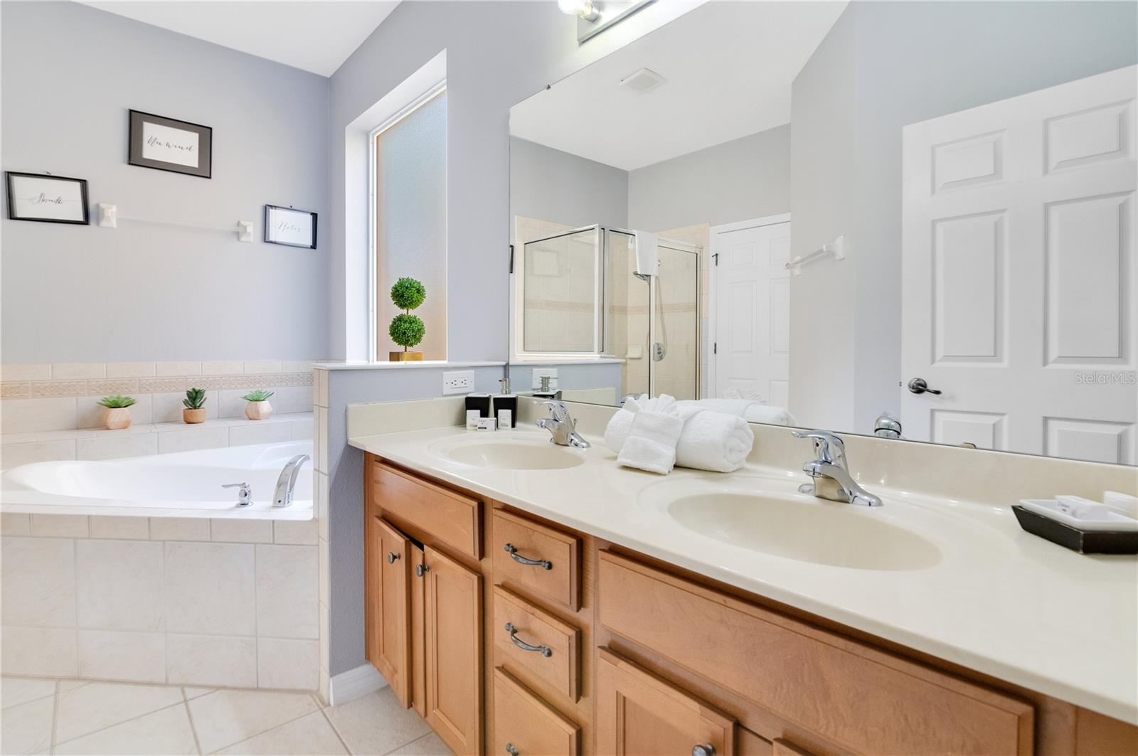 1028 ORANGE COSMOS BLVD, DAVENPORT, FL, 33837