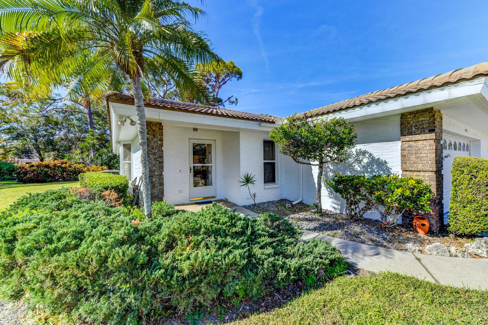 5604 GARDEN LAKES DR, BRADENTON, FL, 34203