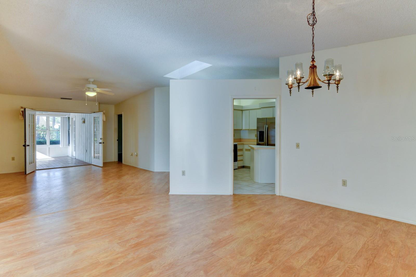 5604 GARDEN LAKES DR, BRADENTON, FL, 34203