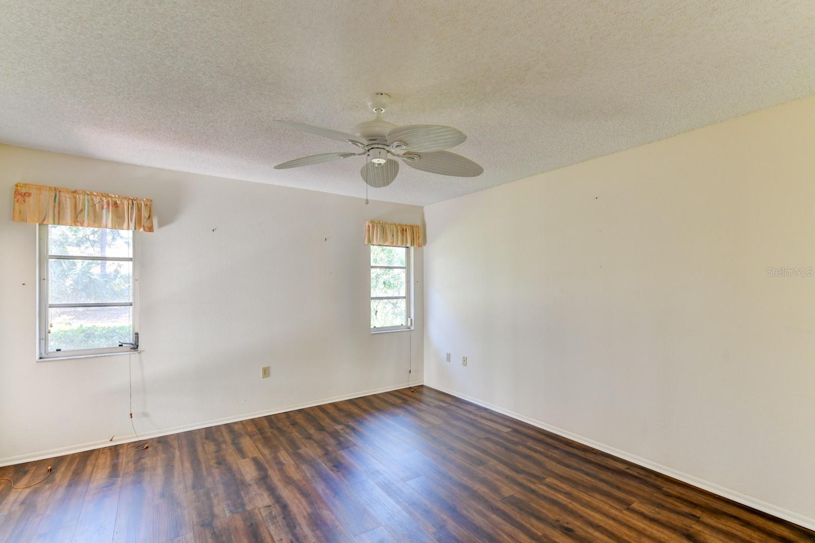 5604 GARDEN LAKES DR, BRADENTON, FL, 34203
